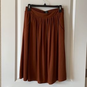 Midi skirt